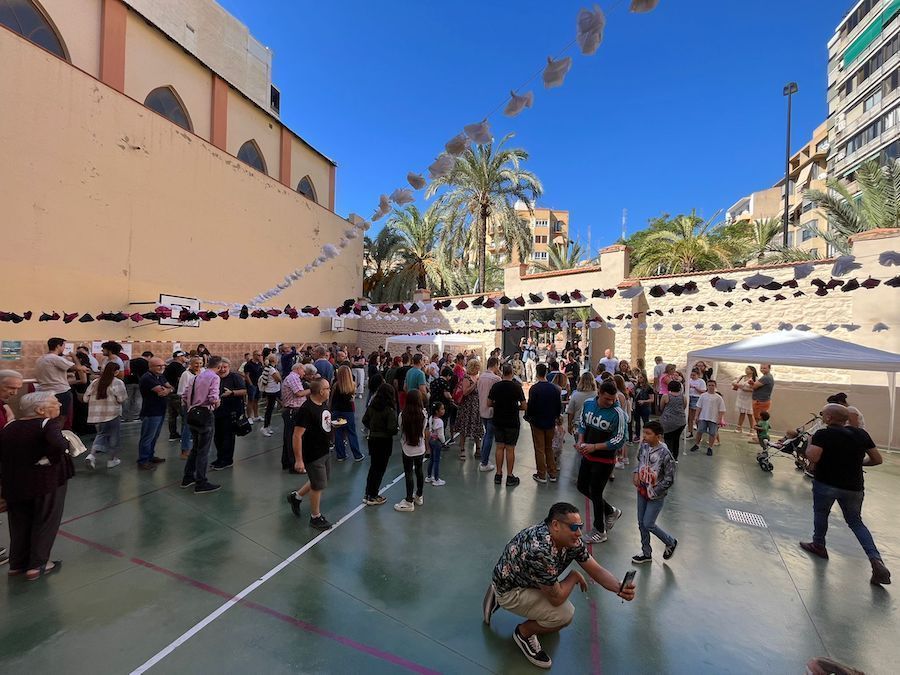 Éxito en el II almuerzo solidario de la familia franciscana. Alicante