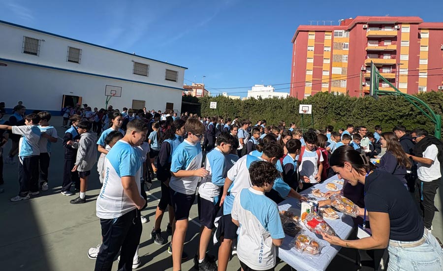 Celebramos el Día de los Colegios Franciscanos con una jornada de convivencia en Chipiona
