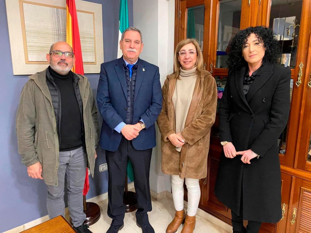 Córdoba visita al Delegado de Educación del Gobierno