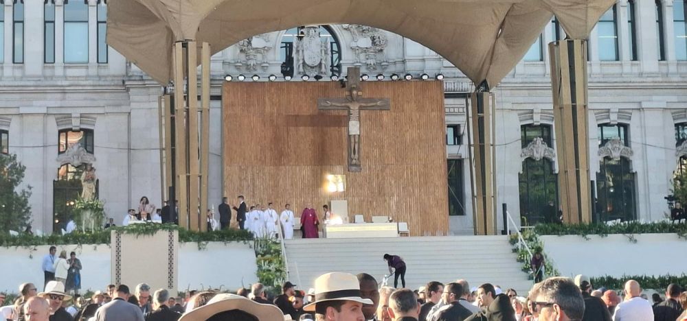 El Colegio La Inmaculada de Cartagena, con el Papa León XIV en Madrid